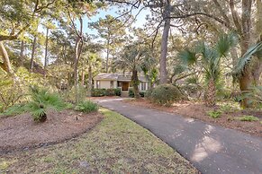 Spacious Kiawah Island Home w/ Deck, Walk to Beach