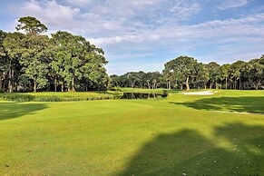 Spacious Kiawah Island Home w/ Deck, Walk to Beach