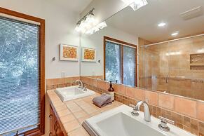 Spacious Kiawah Island Home w/ Deck, Walk to Beach