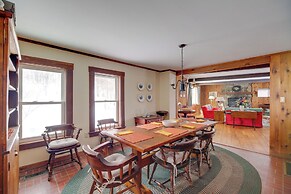 Chester Farmhouse on 100 Acres, 15 Min to Okemo!