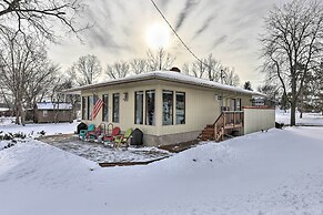 Pet-friendly Retreat w/ Deck: Steps to Marina!