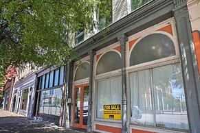 'kentucky Bourbon Loft' ~ Downtown Louisville