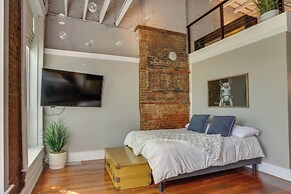 'kentucky Bourbon Loft' ~ Downtown Louisville
