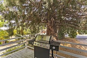 Cozy Studio Near Hiking & Skiing, Walk to Downtown