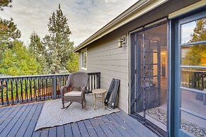 Cozy Bend Home - Walk to Old Mill District!