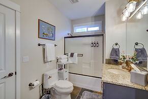 Cozy Bend Home - Walk to Old Mill District!