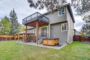 Cozy Bend Home - Walk to Old Mill District!