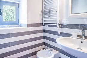 La Casa Nel Bosco D’arte - Passo del Sugame, Greve in Chianti