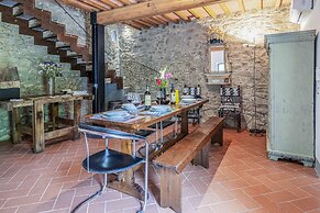 La Casa Nel Bosco D’arte - Passo del Sugame, Greve in Chianti