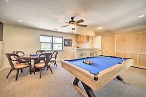 Luxe Canyon Home: Decks, Hot Tub + Lake Views