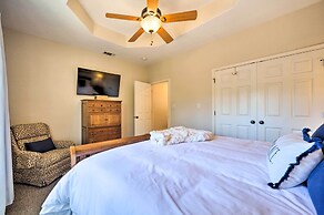 Luxe Canyon Home: Decks, Hot Tub + Lake Views