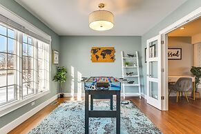 Bike & Kayak: Lakefront Prospect Heights Home