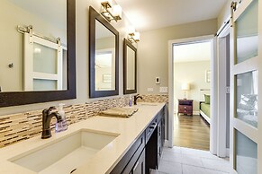 Bike & Kayak: Lakefront Prospect Heights Home