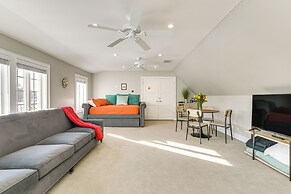 Bike & Kayak: Lakefront Prospect Heights Home