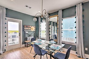 Peaceful Galveston Getaway w/ Deck: Walk to Beach