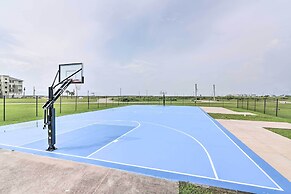 Galveston Resort House - Dazzling Bay Vistas!