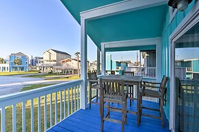 Cozy Galveston Beach House - Walk to the Gulf!