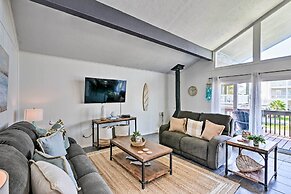 Cozy Galveston Beach House - Walk to the Gulf!