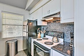 Cozy Galveston Beach House - Walk to the Gulf!