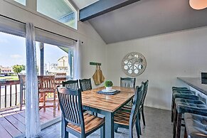 Cozy Galveston Beach House - Walk to the Gulf!