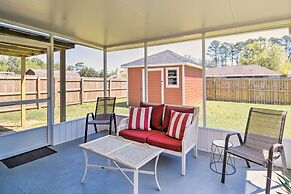Foley Getaway w/ Fenced Yard - 13 Mi to Beaches!