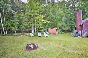 Secluded Bass Lake Cabin, 9 Mi. to Traverse City!