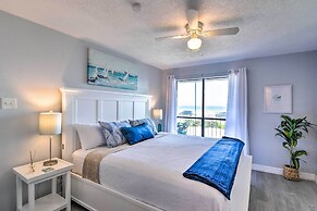 Gorgeous Oceanfront Gem on Seawall Boulevard!