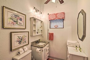 Galveston Beachfront House w/ Deck & Ocean Views!