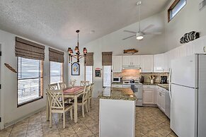 Galveston Beachfront House w/ Deck & Ocean Views!