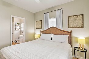 Pool & Marina Access: Home in Terramar Beach!