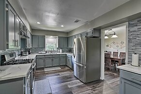 Spacious + Modern Family Duplex in Galveston!