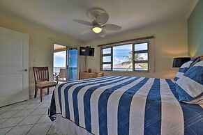 Beachfront Kihei Sanctuary w/ Lanai & Ocean Views!