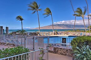 Beachfront Kihei Sanctuary w/ Lanai & Ocean Views!