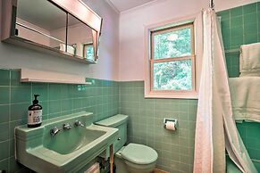 Nostalgic Vermont Escape in Manchester Center