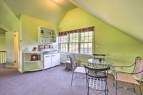 Lovely Brookfield Home w/ Private Deck & Views