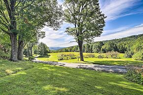 Lovely Brookfield Home w/ Private Deck & Views