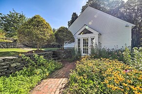 Lovely Brookfield Home w/ Private Deck & Views