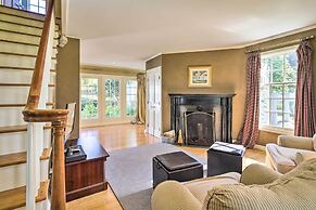 Lovely Brookfield Home w/ Private Deck & Views