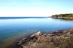 'reflections' Cabin on Lake Superior - Near Lutsen