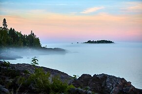 'reflections' Cabin on Lake Superior - Near Lutsen