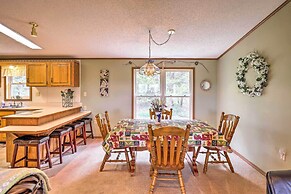 Finger Lakes Retreat w/ Sunroom, Fire Pit & Bbq!