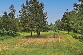 Finger Lakes Retreat w/ Sunroom, Fire Pit & Bbq!