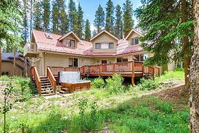 Pet-friendly Breckenridge Home w/ Hot Tub!
