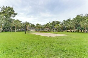 Private Cocktail Pool: Kissimmee Resort Retreat!