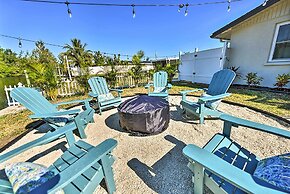 Waterfront Bradenton Home: Heated Pool & Fire Pit
