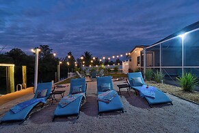 Waterfront Bradenton Home: Heated Pool & Fire Pit