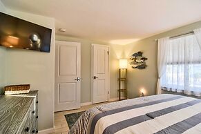 Waterfront Bradenton Home: Heated Pool & Fire Pit