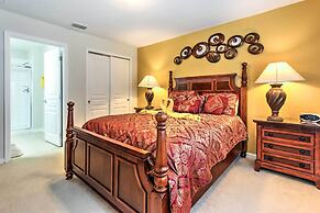 Spacious Kissimmee Villa - 3 Mi to Disney World!