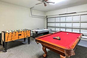 Spacious Kissimmee Villa - 3 Mi to Disney World!