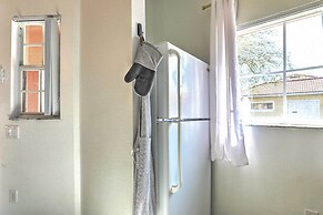 Fire Pit + Pool Access: Resort Getaway Near Disney